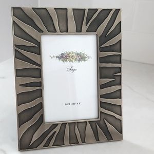 SAGE Frame Picture Size 3.5 x 5 Brass Design